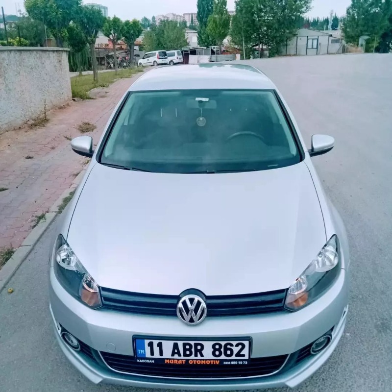 GOLF 6